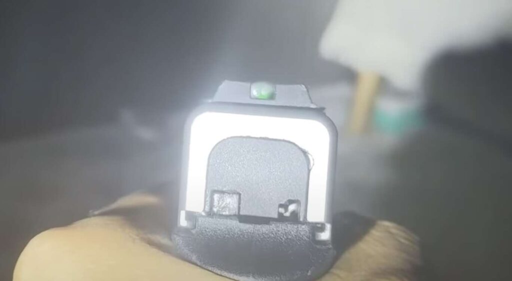 Meprolight FT Bullseye Glare with light source behind gun