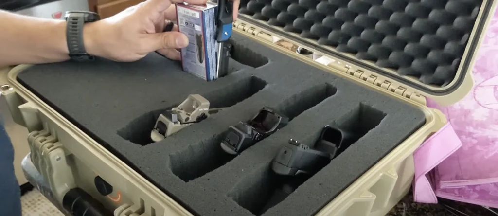 Apache gun Cases can be laid out however you like
